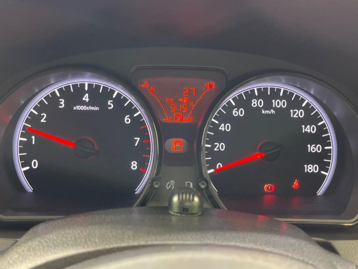 2018 Nissan Note DBA-E12 (UW-69ef5805937f1)[12]