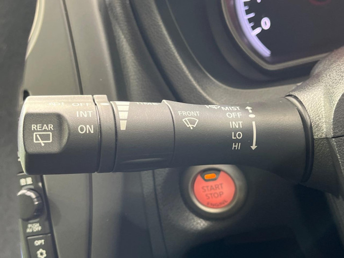 2018 Nissan Note DBA-E12 (UW-69ef5805937f1)[13]