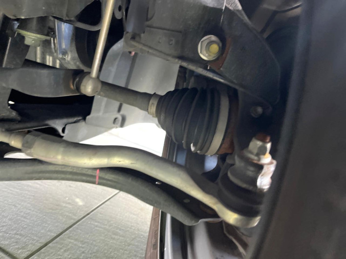 2022 Nissan Note 6AA-E13 (UW-69ef58069d230)[27]