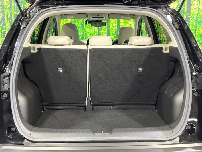 2022 Nissan Note 6AA-E13 (UW-69ef58069d230)[12]