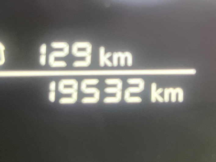 2022 Nissan Note 6AA-E13 (UW-69ef58069d230)[2]