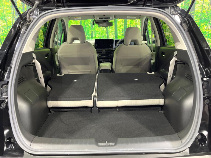 2022 Nissan Note 6AA-E13 (UW-69ef58069d230)[11]