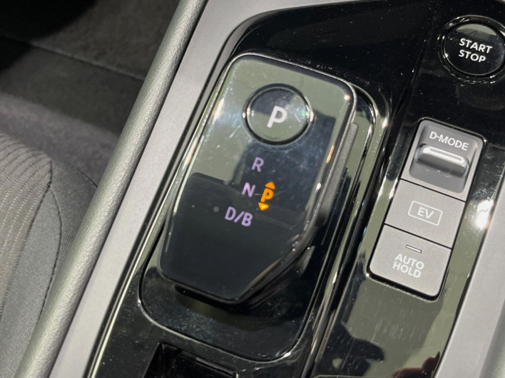 2023 Nissan Note 6AA-E13 (UW-69ef580732a4a)[28]