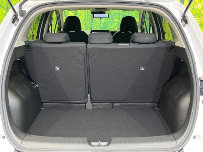 2023 Nissan Note 6AA-E13 (UW-69ef58076e3a6)[14]