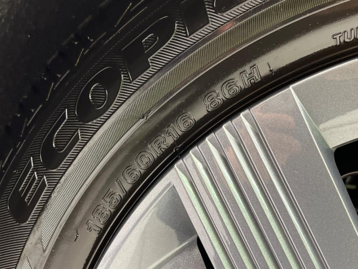 2023 Nissan Note 6AA-E13 (UW-69ef58076e3a6)[20]