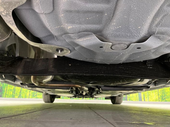 2023 Nissan Note 6AA-E13 (UW-69ef58076e3a6)[11]