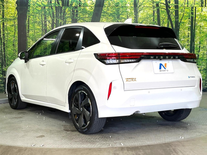 2022 Nissan Aura 6AA-FE13 (UW-69ef580c0416c)[14]