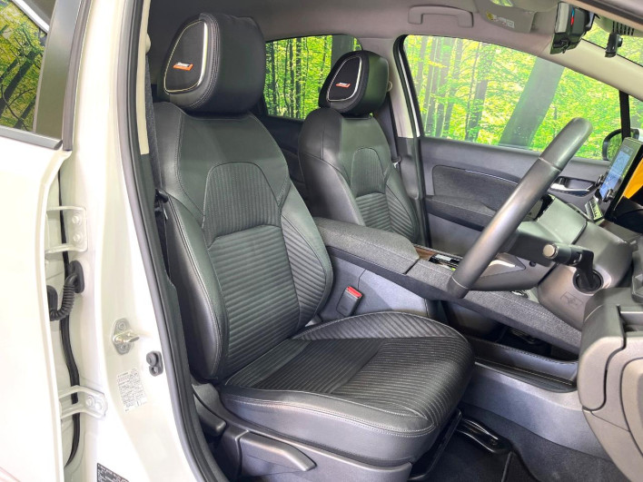 2022 Nissan Aura 6AA-FE13 (UW-69ef580c0416c)[28]