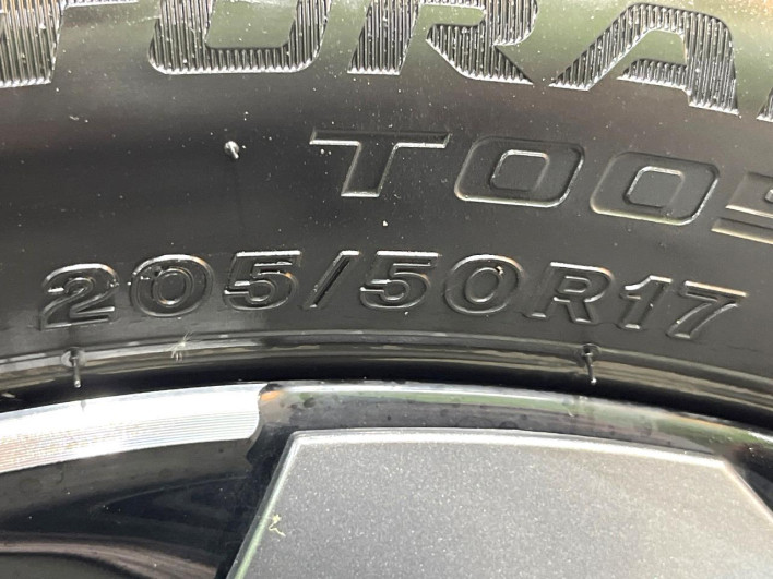 2022 Nissan Aura 6AA-FE13 (UW-69ef580c0416c)[26]