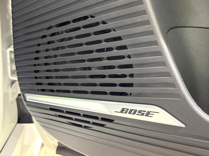 2022 Nissan Aura 6AA-FE13 (UW-69ef580c0416c)[5]