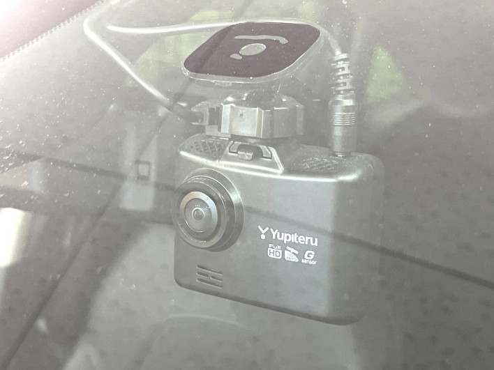 2022 Nissan Aura 6AA-FE13 (UW-69ef580c0416c)[19]