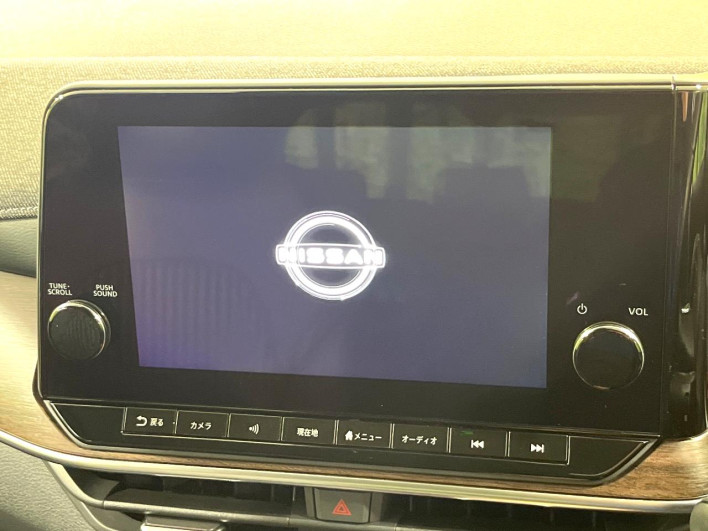 2022 Nissan Aura 6AA-FE13 (UW-69ef580c0416c)[7]