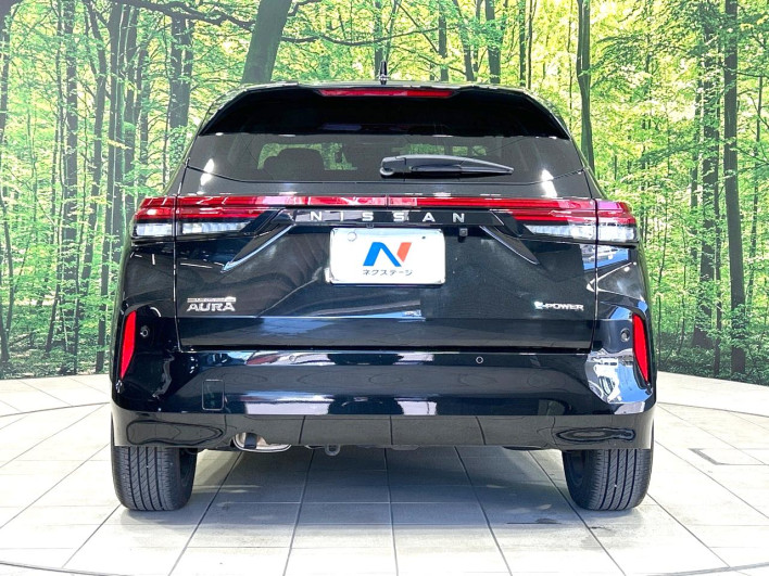 2022 Nissan Aura 6AA-FE13 (UW-69ef580c6e9be)[26]