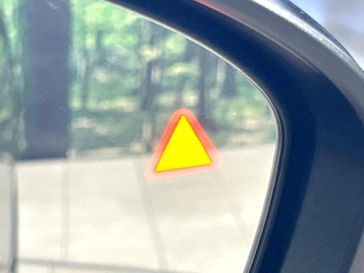 2022 Nissan Aura 6AA-FE13 (UW-69ef580c6e9be)[22]