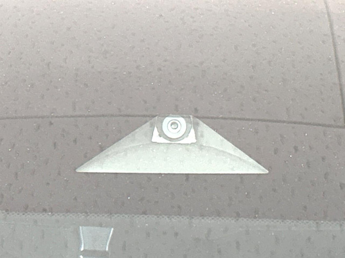 2022 Nissan Aura 6AA-FE13 (UW-69ef580c6e9be)[9]