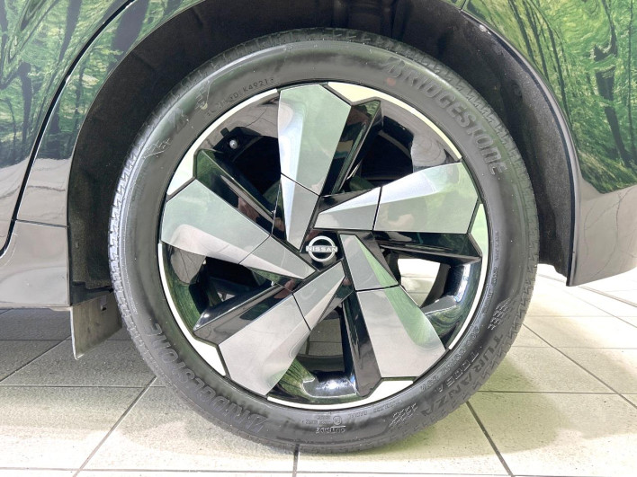 2022 Nissan Aura 6AA-FE13 (UW-69ef580c6e9be)[4]