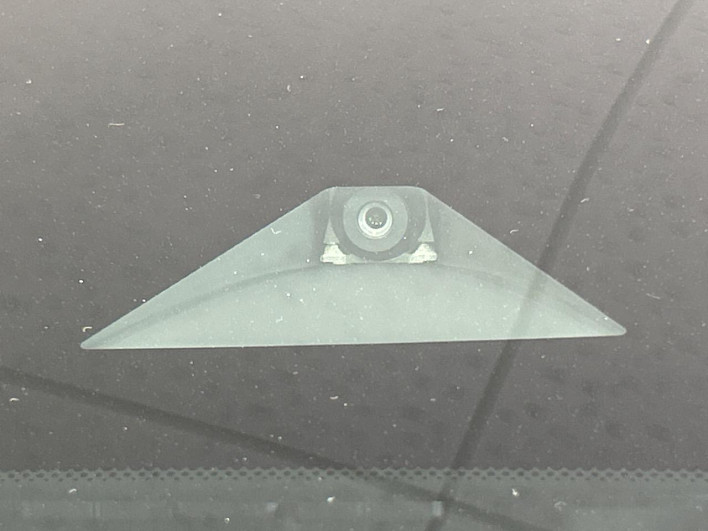 2022 Nissan Aura 6AA-FE13 (UW-69ef580ca9263)[17]