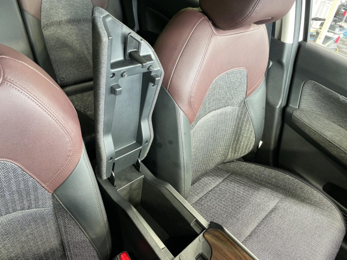 2022 Nissan Aura 6AA-FE13 (UW-69ef580cd56cb)[23]