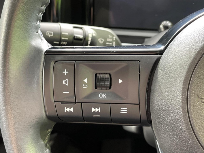 2022 Nissan Aura 6AA-FE13 (UW-69ef580cd56cb)[18]