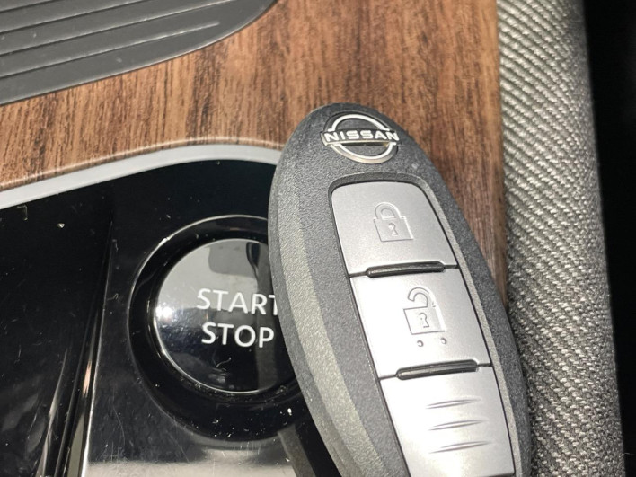 2022 Nissan Aura 6AA-FE13 (UW-69ef580cd56cb)[19]