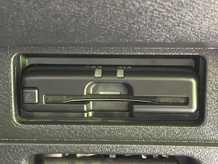 2022 Nissan Aura 6AA-FE13 (UW-69ef580cd56cb)[15]