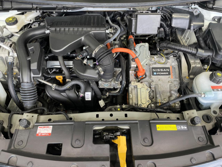 2022 Nissan Aura 6AA-FE13 (UW-69ef580cd56cb)[6]