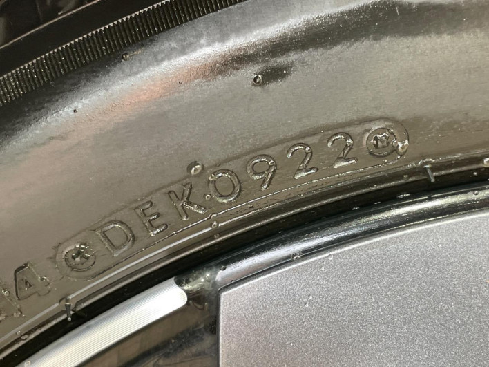 2022 Nissan Aura 6AA-FE13 (UW-69ef580cd56cb)[9]