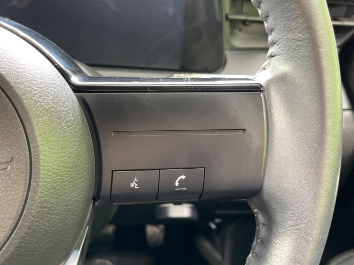 2022 Nissan Aura 6AA-FE13 (UW-69ef580cd56cb)[17]