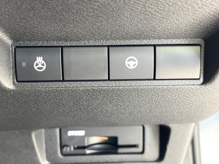 2024 Nissan Aura 6AA-FE13 (UW-69ef580e9aa46)[9]