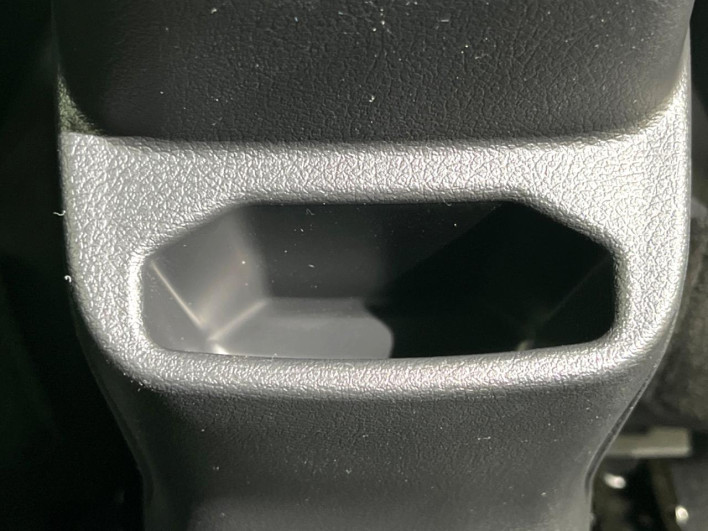 2025 Nissan Aura 6AA-FE13 (UW-69ef580ee0bb7)[28]