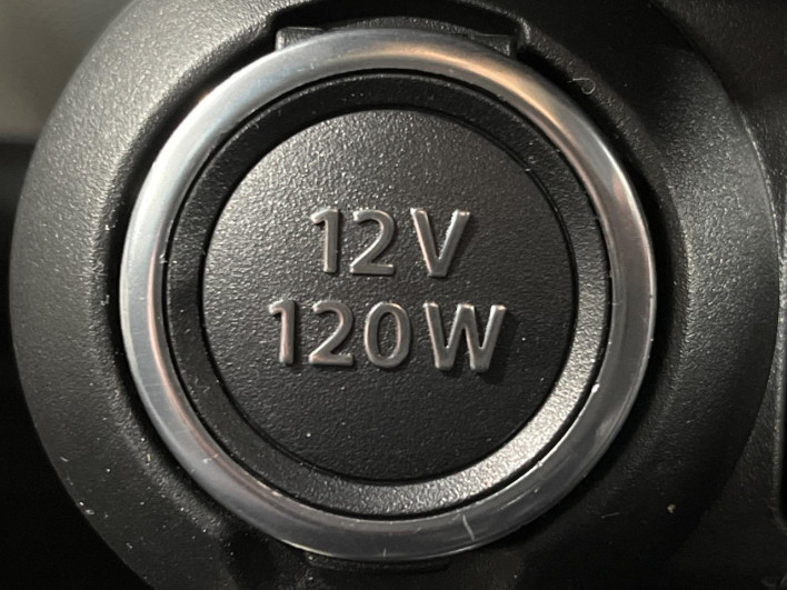 2016 Suzuki Ignis DAA-FF21S (UW-69ef580f07966)[26]