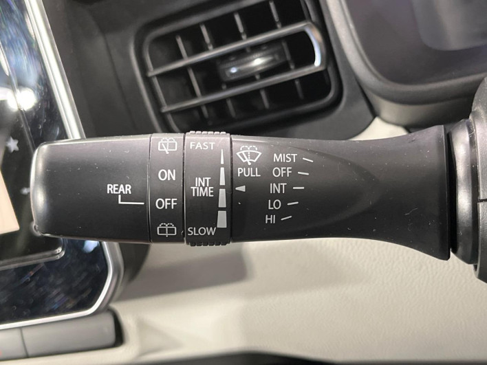 2016 Suzuki Ignis DAA-FF21S (UW-69ef580f07966)[29]