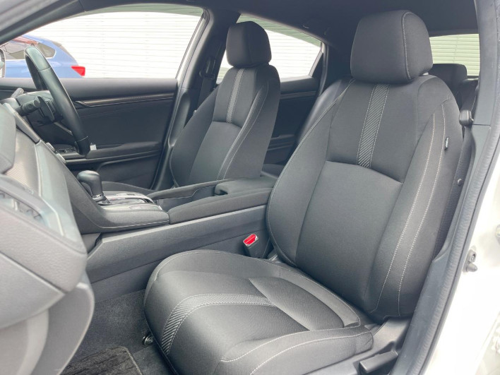 2017 Honda Civic DBA-FK7 (UW-69ef580fd2804)[27]