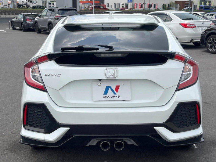 2017 Honda Civic DBA-FK7 (UW-69ef580fd2804)[22]