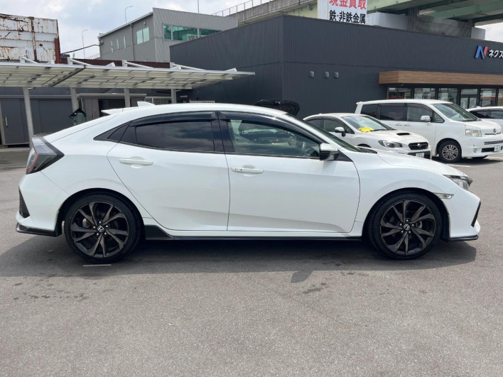 2017 Honda Civic DBA-FK7 (UW-69ef580fd2804)[24]