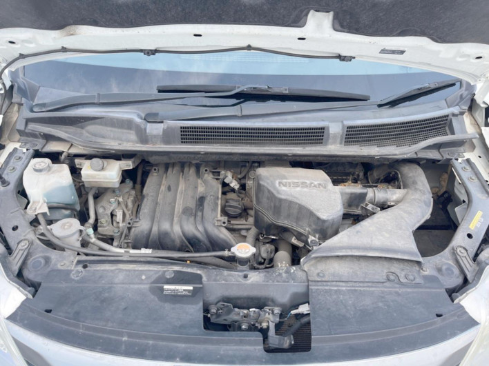 2013 Nissan Serena DBA-FNC26 (UW-69ef581148825)[16]