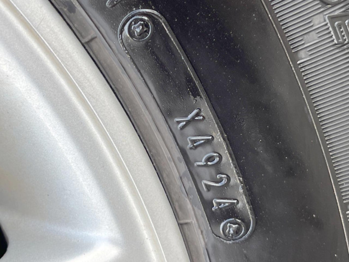 2013 Nissan Serena DBA-FNC26 (UW-69ef581148825)[15]