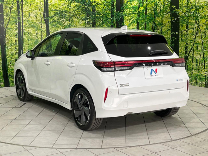 2023 Nissan Aura 6AA-FSNE13 (UW-69ef58117f495)[4]