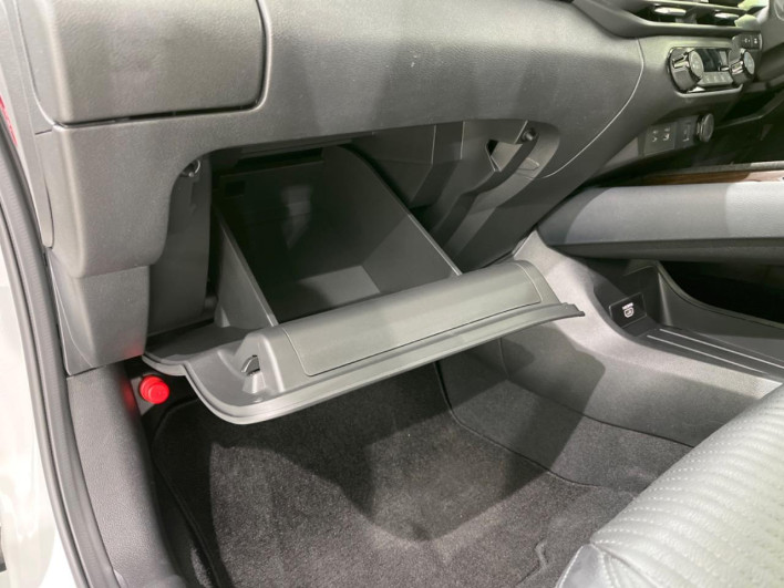 2023 Nissan Aura 6AA-FSNE13 (UW-69ef58117f495)[23]