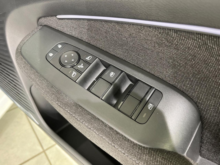 2023 Nissan Aura 6AA-FSNE13 (UW-69ef58117f495)[26]