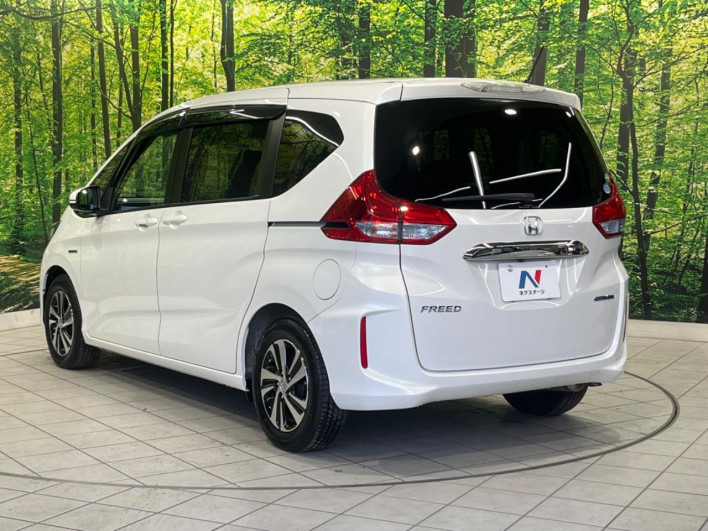 2019 Honda Freed hybrid DAA-GB7 (UW-69ef58133f8a3)[10]