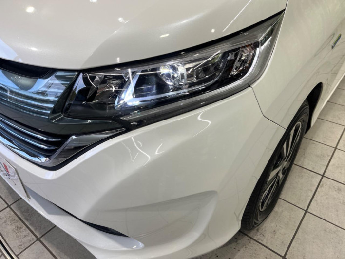 2019 Honda Freed hybrid DAA-GB7 (UW-69ef58133f8a3)[24]