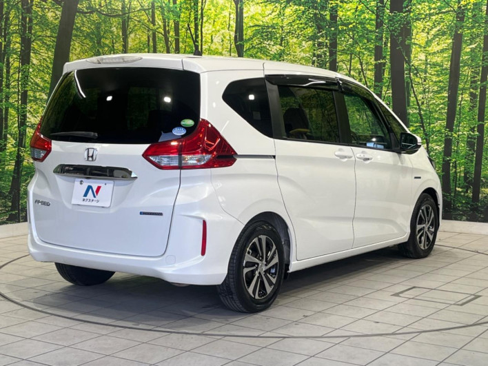 2019 Honda Freed hybrid DAA-GB7 (UW-69ef58133f8a3)[8]