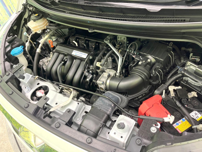 2020 Honda Freed hybrid 6AA-GB7 (UW-69ef5813817d1)[21]