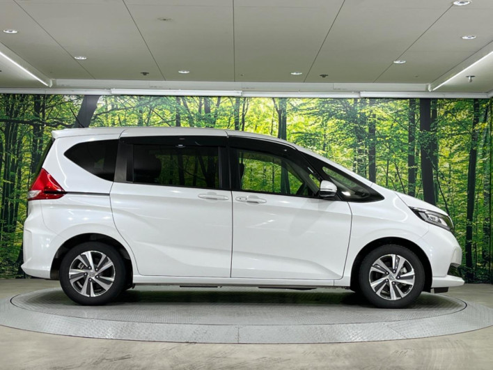 2023 Honda Freed hybrid 6AA-GB7 (UW-69ef5813f352a)[9]