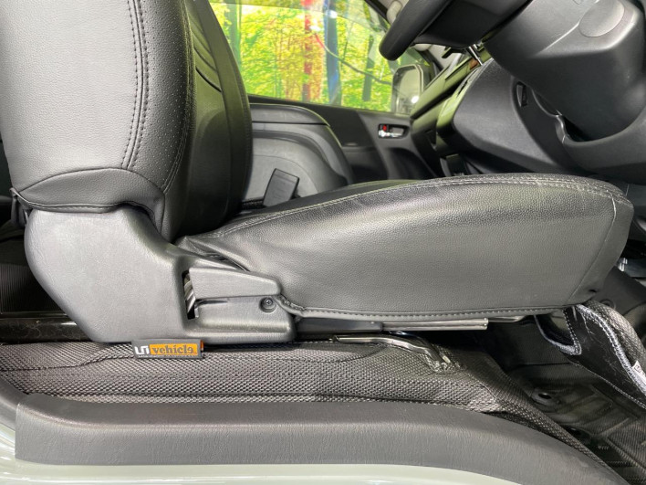 2024 Toyota Hiace Van 3DF-GDH206V (UW-69ef5814bac93)[18]