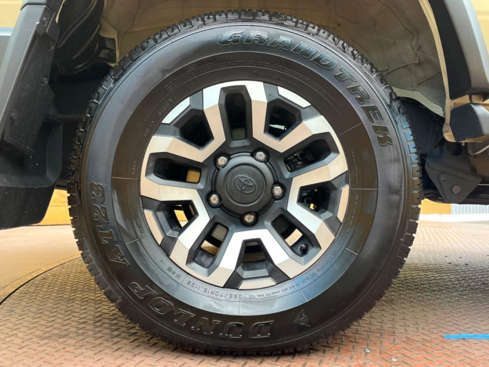 2025 Toyota Land Cruiser 70 3DA-GDJ76W (UW-69ef5816444ee)[5]