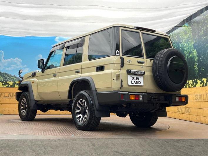 2025 Toyota Land Cruiser 70 3DA-GDJ76W (UW-69ef5816444ee)[19]