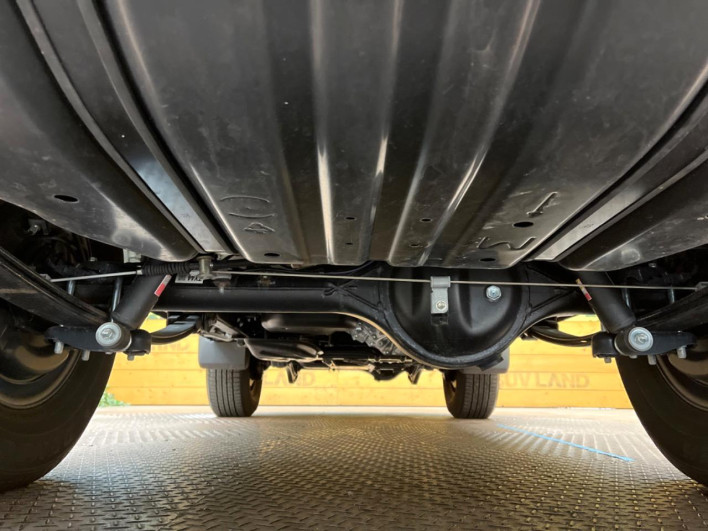 2025 Toyota Land Cruiser 70 3DA-GDJ76W (UW-69ef5816444ee)[21]