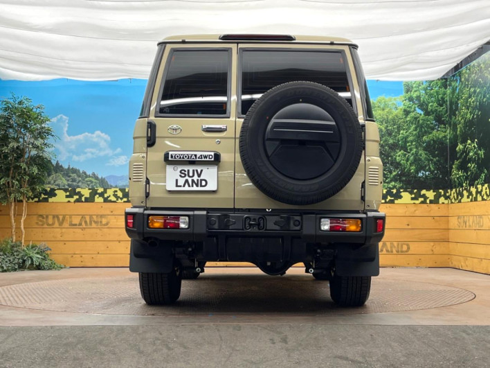 2025 Toyota Land Cruiser 70 3DA-GDJ76W (UW-69ef5816444ee)[18]